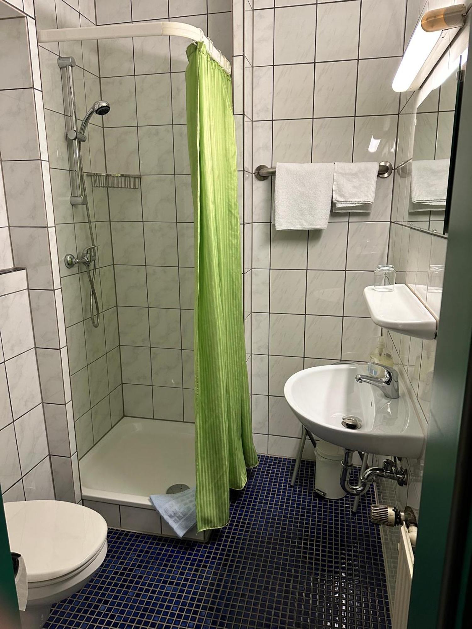 Haus Pegasus Hotel Garbsen Room photo